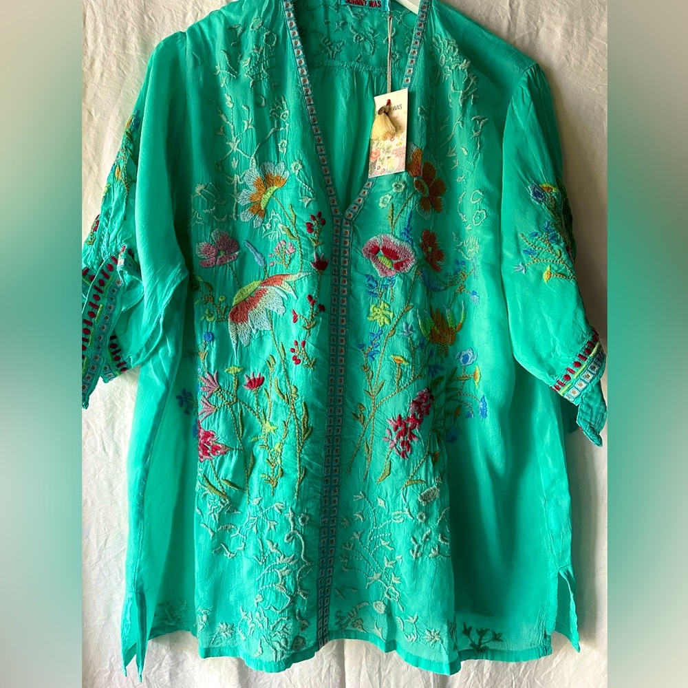 💚💙Gorgeous Johnny Was Aqua Green Blouse!